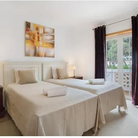 Apartment Good Vibes Amoreira (Leiria)