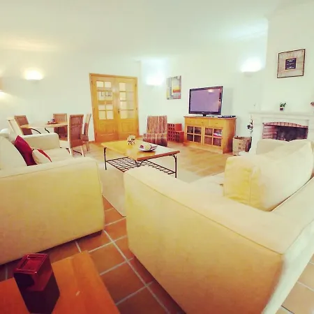 Good Vibes * Amoreira (Leiria)